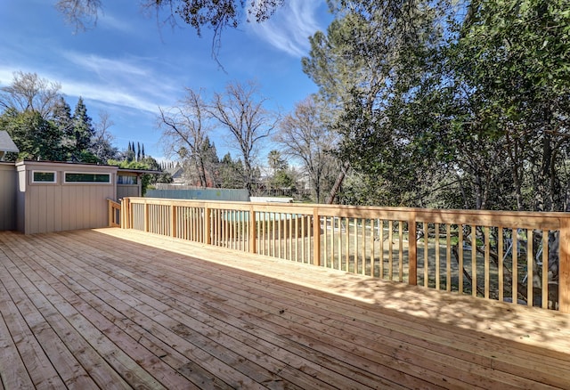 deck with fence