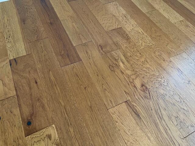 details with parquet flooring