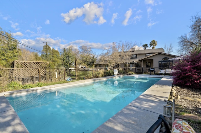 3300 Forest Hills Dr, Redding, CA 96002 - view of swimming pool with a fenced in pool and fence