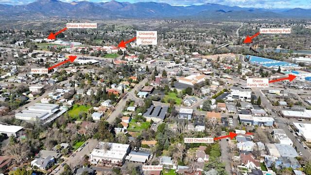 bird's eye view featuring a mountain view