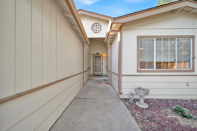 view of property entrance