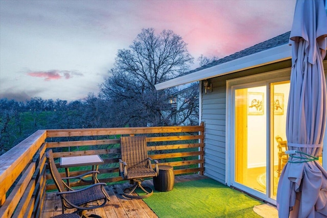 view of deck at dusk