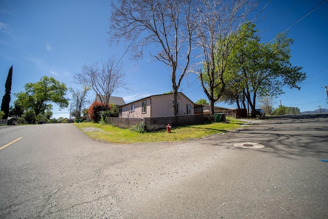 5156 Main St, Shasta Lake, CA 96019 - view of street