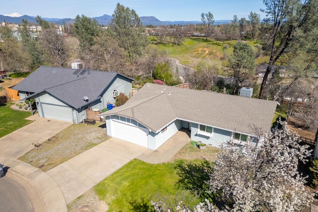 bird's eye view with a mountain view