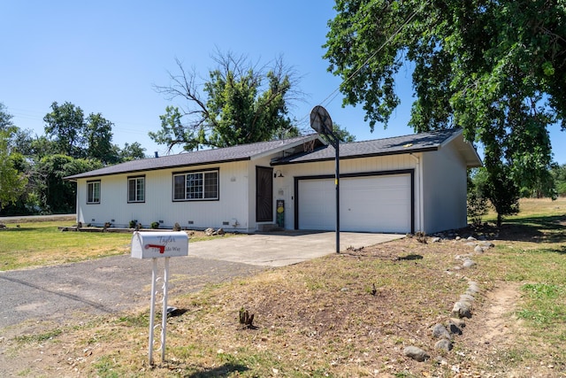 7100 Aldo Way, Anderson, CA 96007 - ranch-style house featuring driveway, an attached garage, and a front lawn