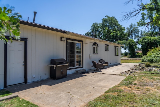 7100 Aldo Way, Anderson, CA 96007 - back of house featuring a patio