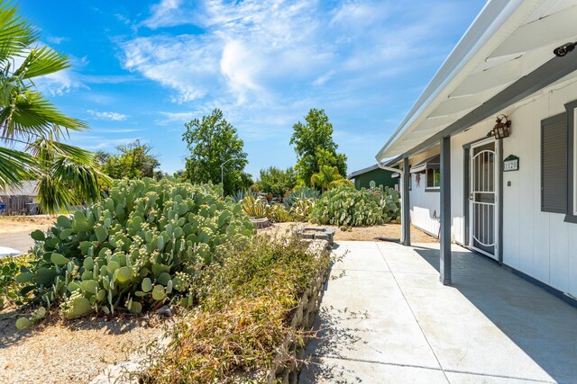 1120 Lorraine Dr, Redding, CA 96002 - photo 13