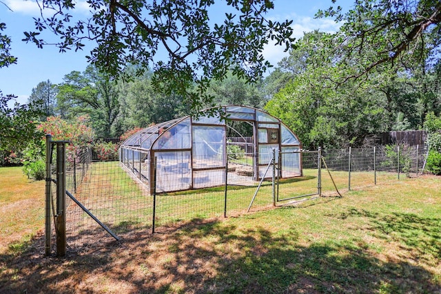 20190 Lupine Dr, Redding, CA 96002 - view of greenhouse featuring a gate