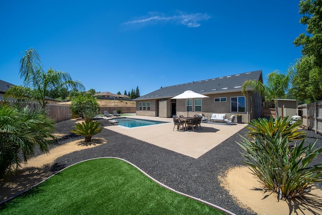 819 Bellagio Ter, Redding, CA 96003 - view of pool with a fenced backyard and a patio
