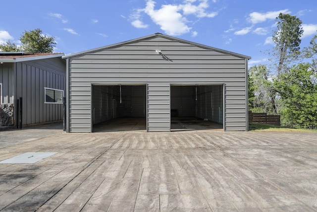 17622 China Gulch Dr, Anderson, CA 96007 - view of garage