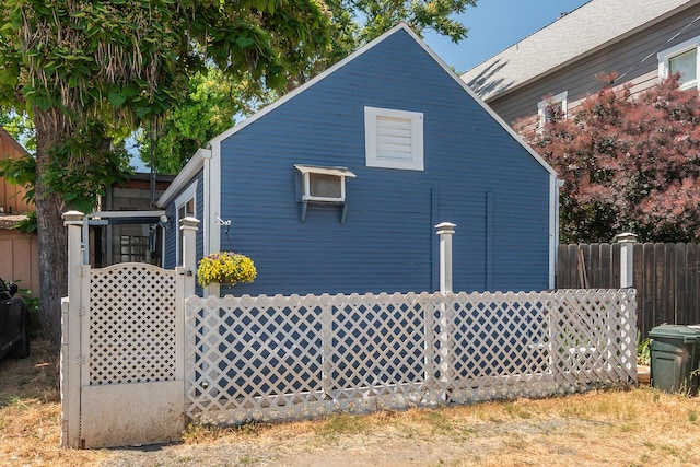 493 Main St, Weaverville, CA 96093 - view of home's exterior