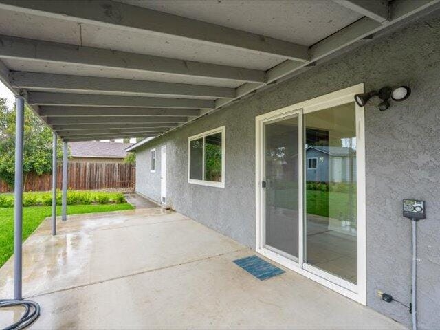 926 Cortina Dr, Orland, CA 95963 - view of patio / terrace with fence