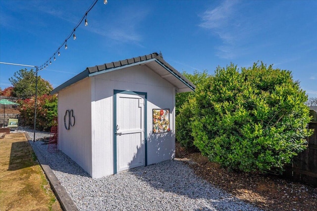 2919 Buckingham Dr, Shasta Lake, CA 96019 - view of shed