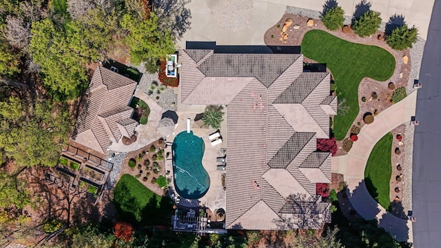 13194 Tierra Heights Rd, Redding, CA 96003 - drone / aerial view
