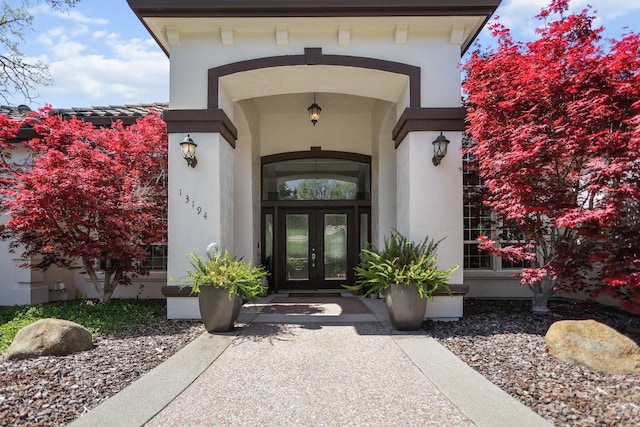 13194 Tierra Heights Rd, Redding, CA 96003 - entrance to property with french doors and stucco siding