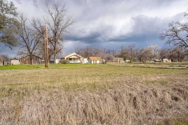 5995 Bellevue Ln, Anderson, CA 96007 - view of yard