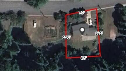 211 Smith St, Mount Shasta, CA 96067 - photo 2
