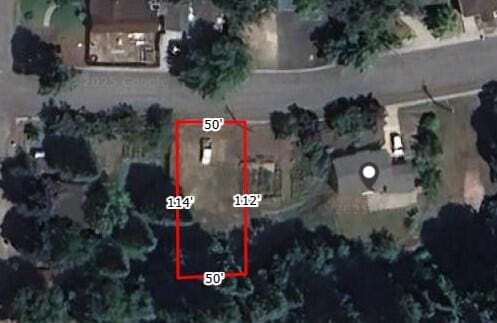 211 Smith St, Mount Shasta, CA 96067 - photo 4