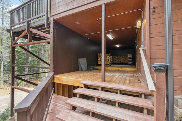 2120 Pack Trl, Mount Shasta, CA 96067 - view of deck