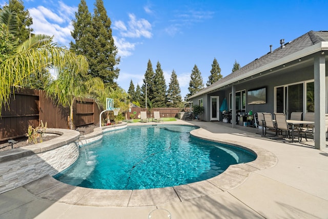 2796 Madison River Dr, Redding, CA 96002 - view of pool featuring a patio, a fenced backyard, and a fenced in pool