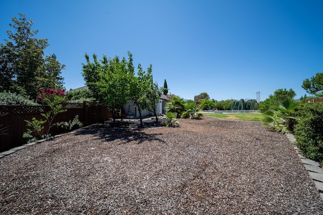 2120 Tradition Way, Redding, CA 96001 - view of yard