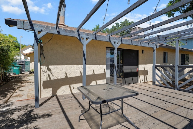 2831 Camulos Way, Redding, CA 96002 - wooden deck featuring a pergola