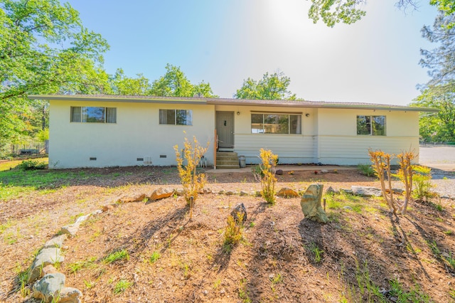ranch-style home featuring crawl space and entry steps