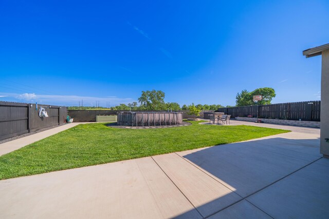 4631 Pleasant Hills Dr, Anderson, CA 96007 - view of patio with a fenced backyard and a pool