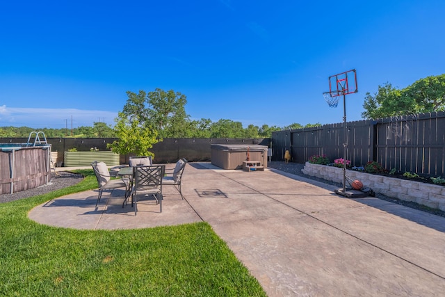 4631 Pleasant Hills Dr, Anderson, CA 96007 - view of patio featuring a fenced backyard, a hot tub, and a fenced in pool