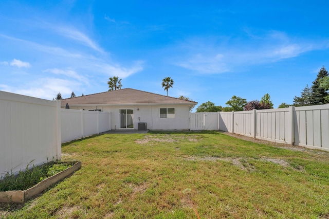 22496 Rio Alto Dr, Cottonwood, CA 96022 - view of yard with central AC