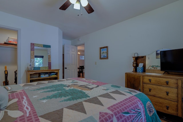bedroom featuring ceiling fan