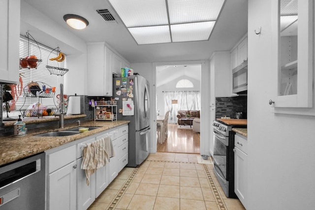 1948 Saltu Dr, Redding, CA 96002 - photo 7