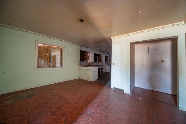1868 Gold St, Redding, CA 96001 - view of unfurnished living room