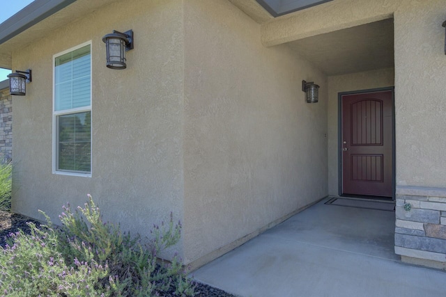 3503 Americana Way, Redding, CA 96003 - property entrance featuring stucco siding