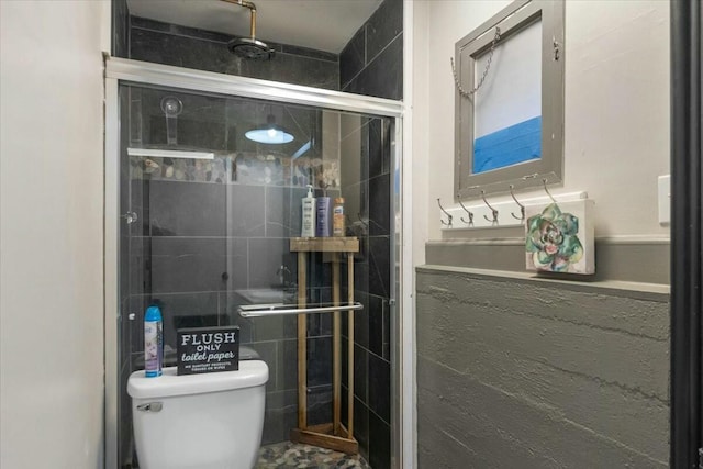 19817 Oak Knoll Dr, Lakehead, CA 96051 - bathroom with toilet and a stall shower
