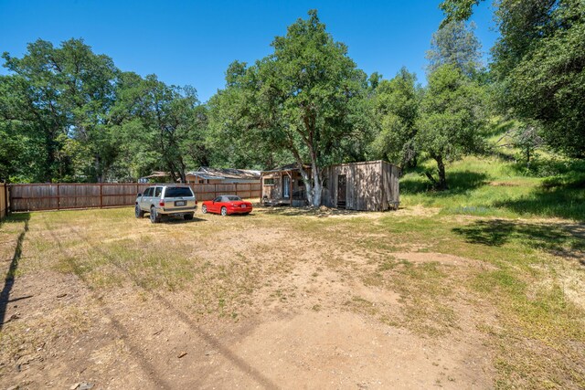 1390 Branstetter Ln, Redding, CA 96001 - view of yard with fence
