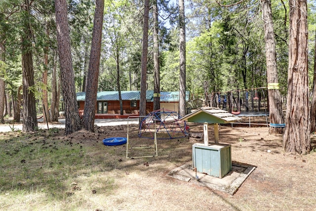 view of yard featuring a trampoline