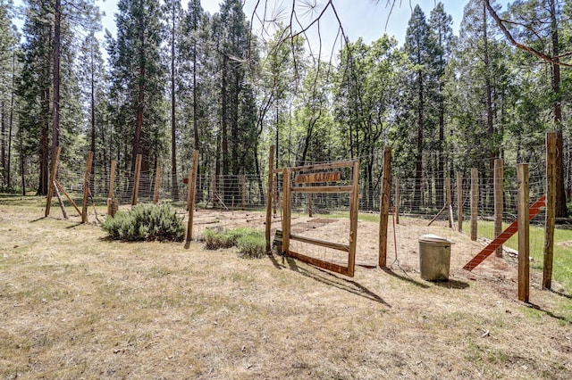 view of yard featuring fence