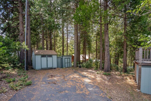 217 Villa Rd, Mount Shasta, CA 96067 - photo 33