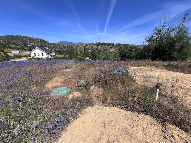 15685 Whispering Wds Trl, Redding, CA 96001