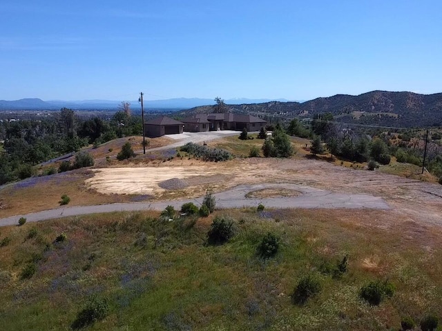 15685 Whispering Wds Trl, Redding, CA 96001