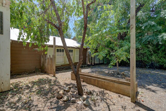 1020 E St, Redding, CA 96001 - photo 29
