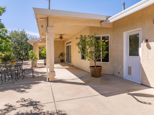 view of patio with ceiling fan