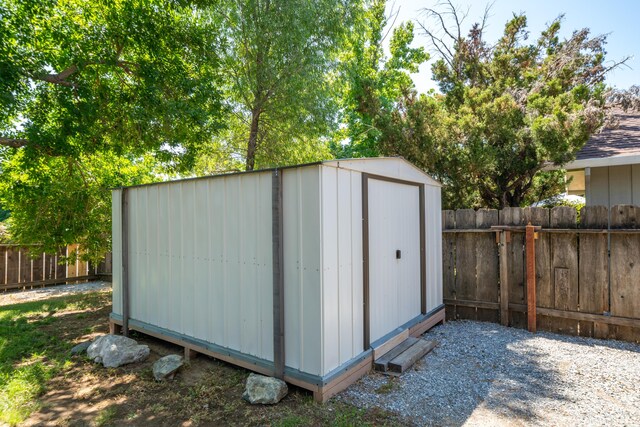 2529 Candlewood Dr, Redding, CA 96003 - view of shed with a fenced backyard