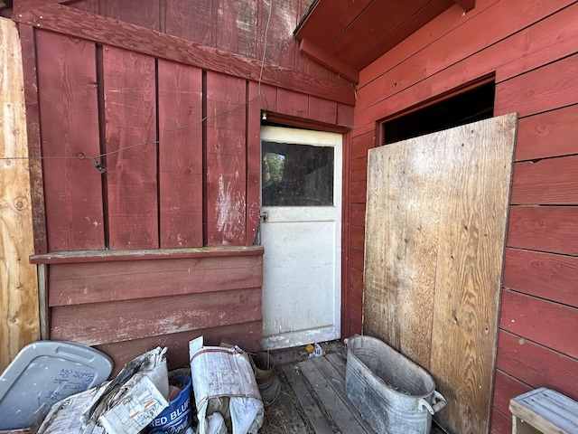 view of exterior entry