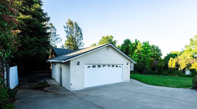 view of detached garage