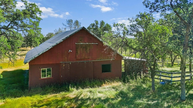 21030 Shangrila Dr, Red Bluff, CA 96080 - view of property exterior featuring a barn and an outbuilding