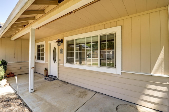 3268 Lyndsey Ln, Anderson, CA 96007 - property entrance with covered porch