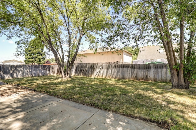 3268 Lyndsey Ln, Anderson, CA 96007 - view of yard featuring a patio