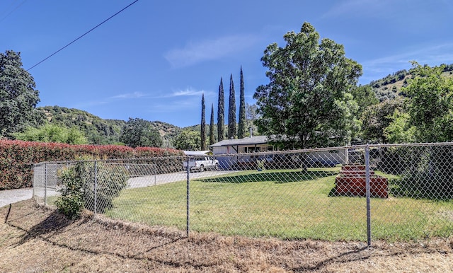 14851 Ravine Rd, Redding, CA 96003 - view of yard featuring a mountain view